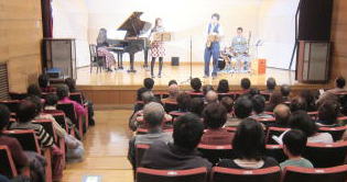 満員となったイベント会場
