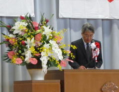 泉区長の下村直氏の祝辞