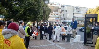 緑園都市駅前で、主催者挨拶
